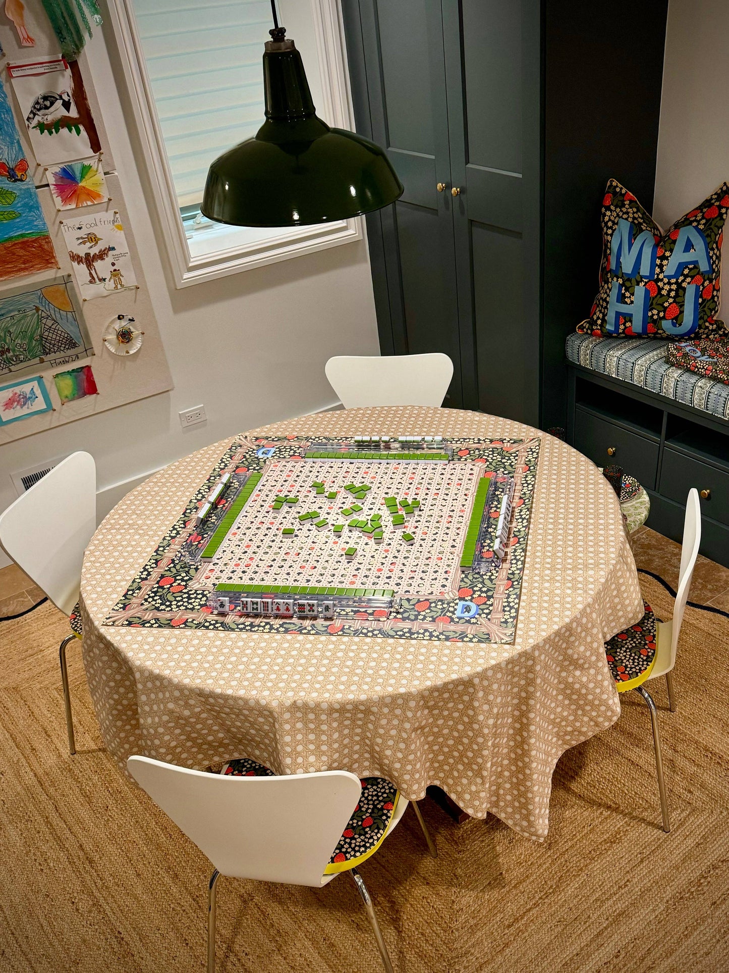 Mahjong Gaming Mat - Ditsy Christmas - Rules Edition