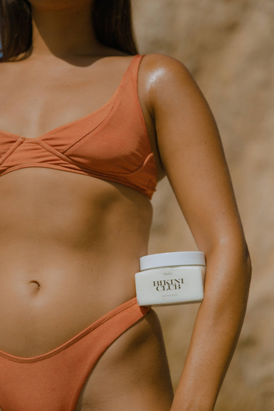 Body Buff Scrub - Bikini Club