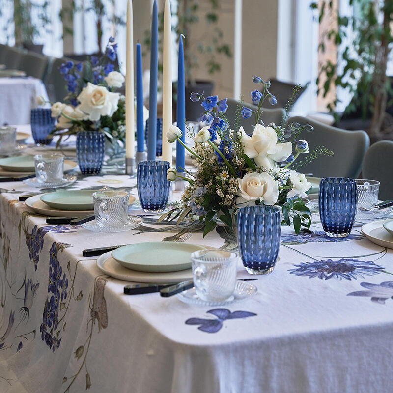 145cm x 220 cm Linen Tablecloth Blue Flower Garden