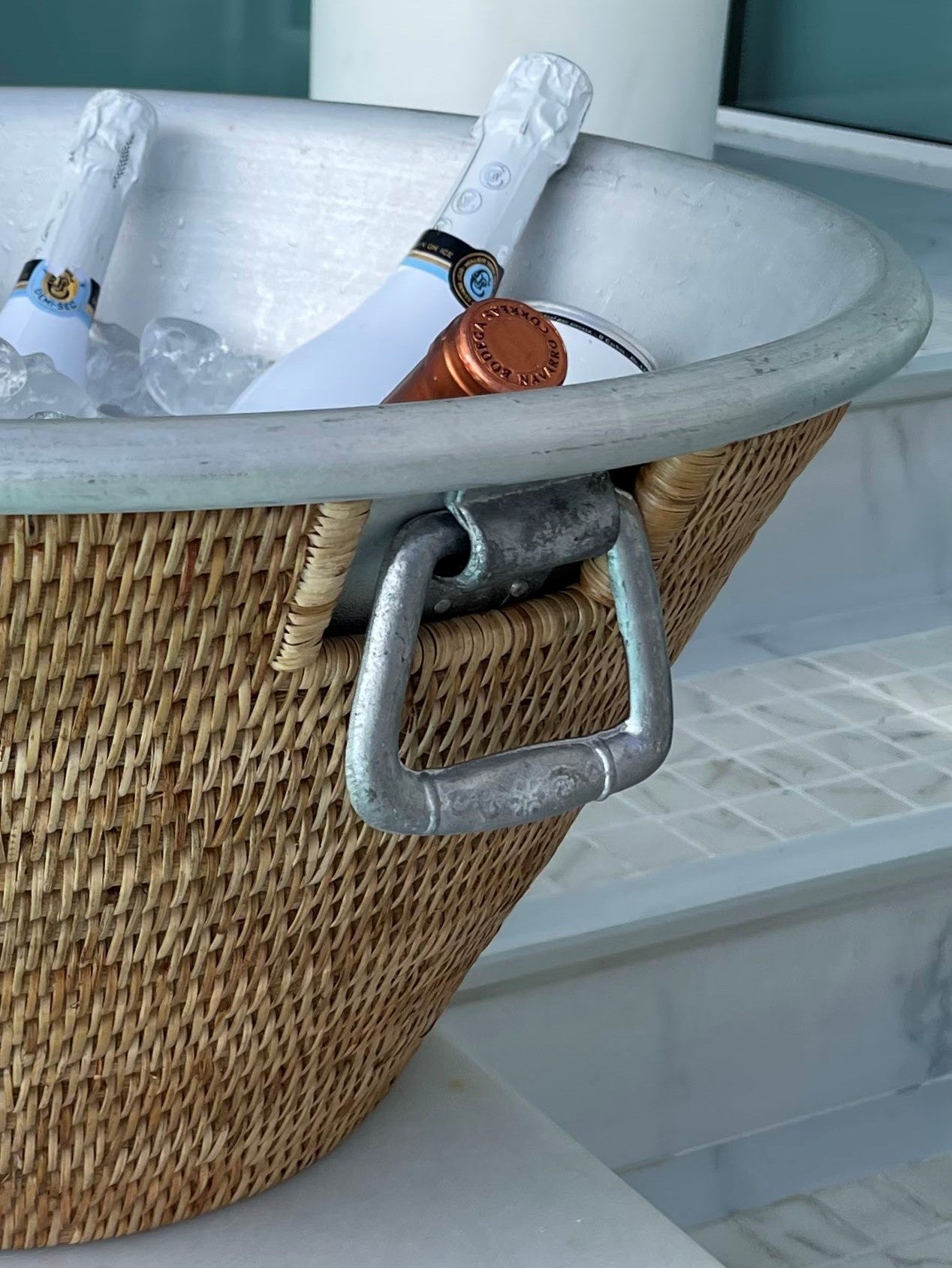 Aluminum Ice Tub - Honey Brown