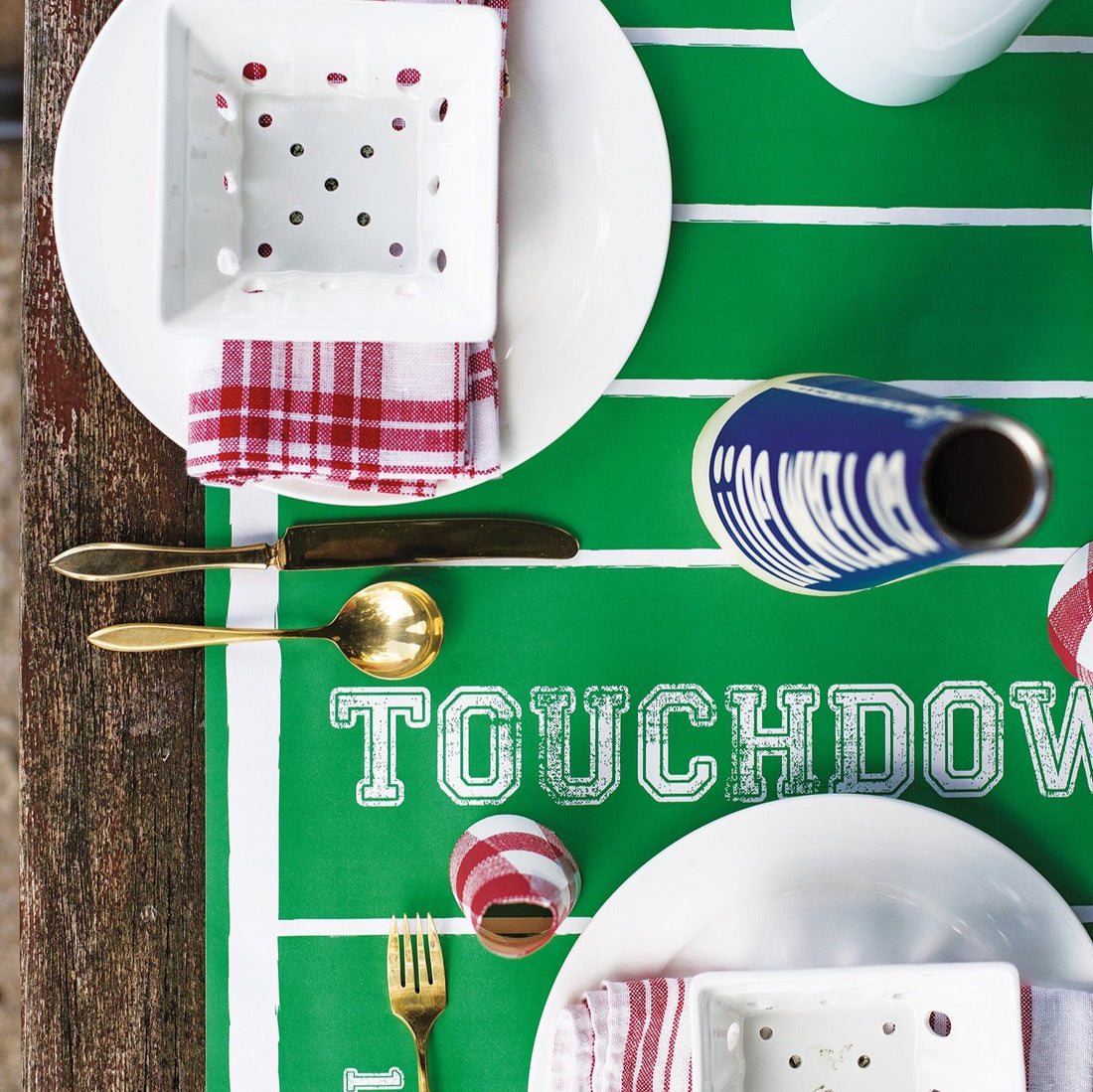 20"x25' Paper Table Runner - Touchdown