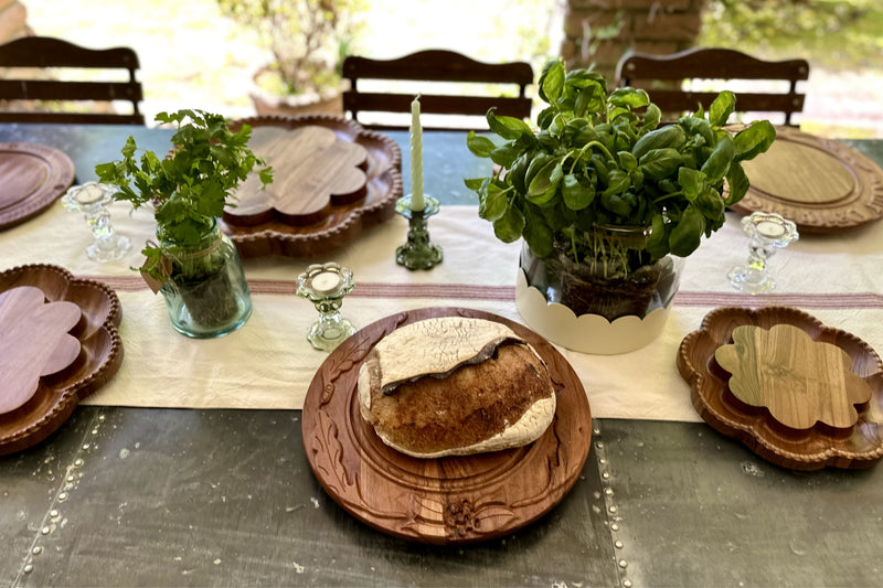 Vintage English Bread Board, Medium Round