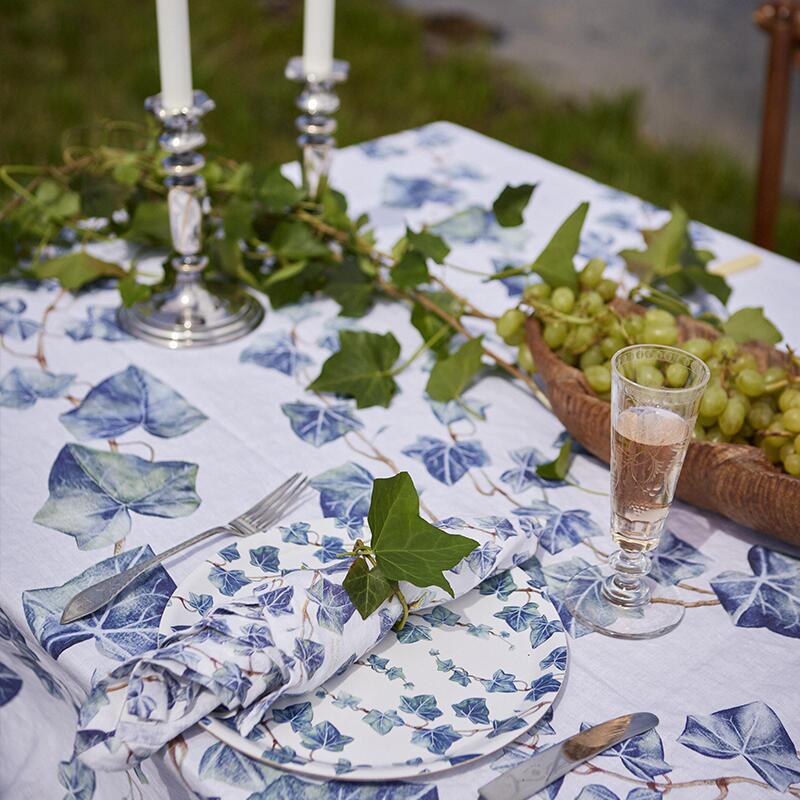 145cm x 220 cm Linen Tablecloth Ivy