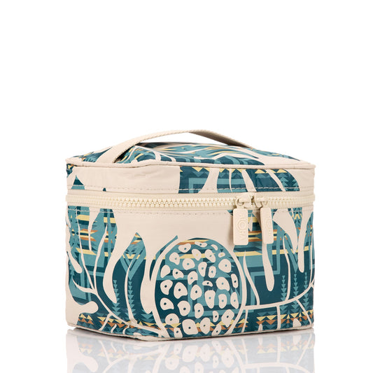 Cabin Crew Kit - Holomua Harding Cabin Crew Kit - Tide on Sandstone