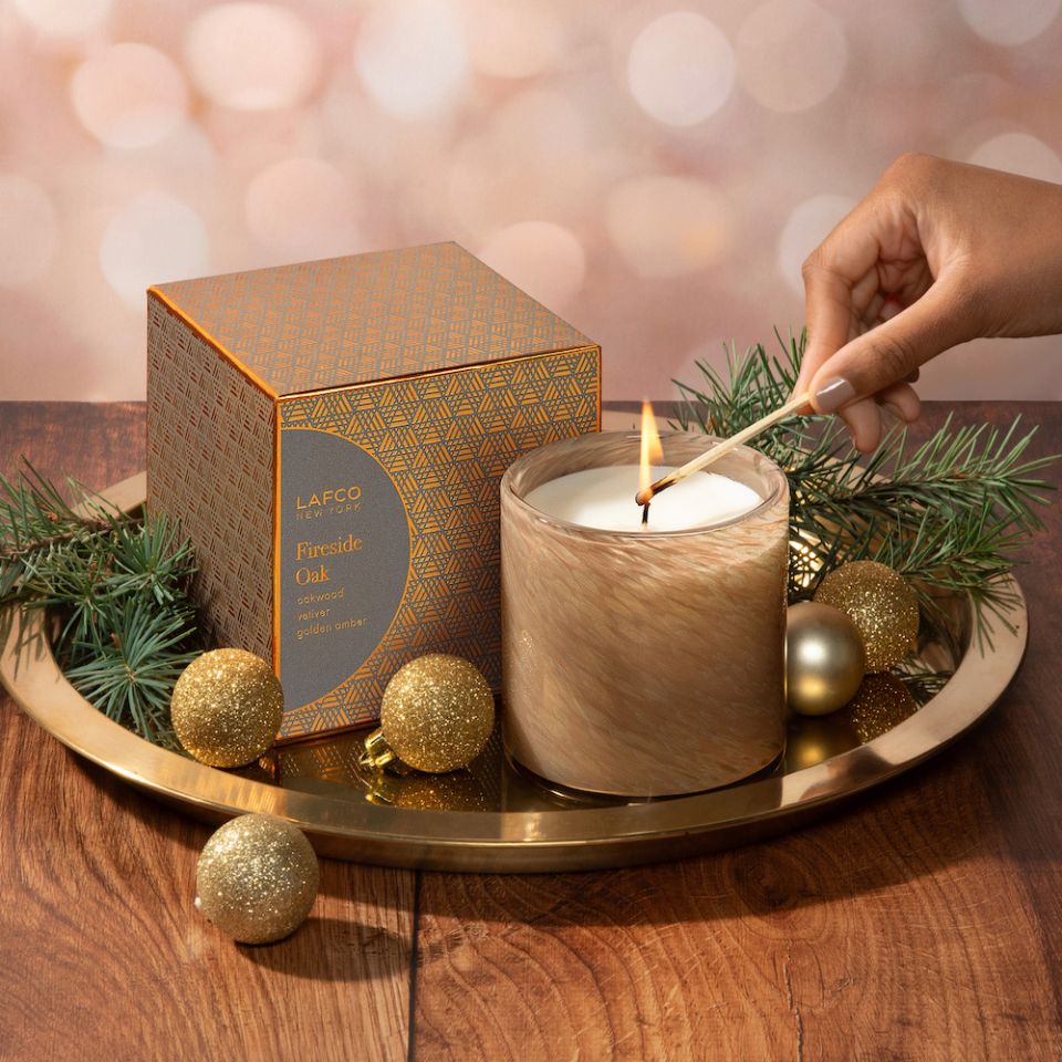 15.5oz Candle - Fireside Oak