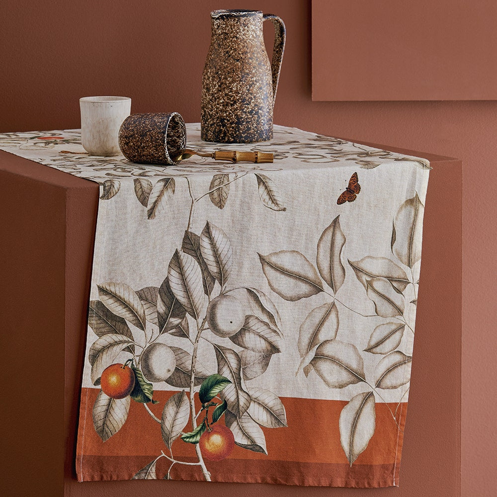 Mandarines Rouille Table Runner