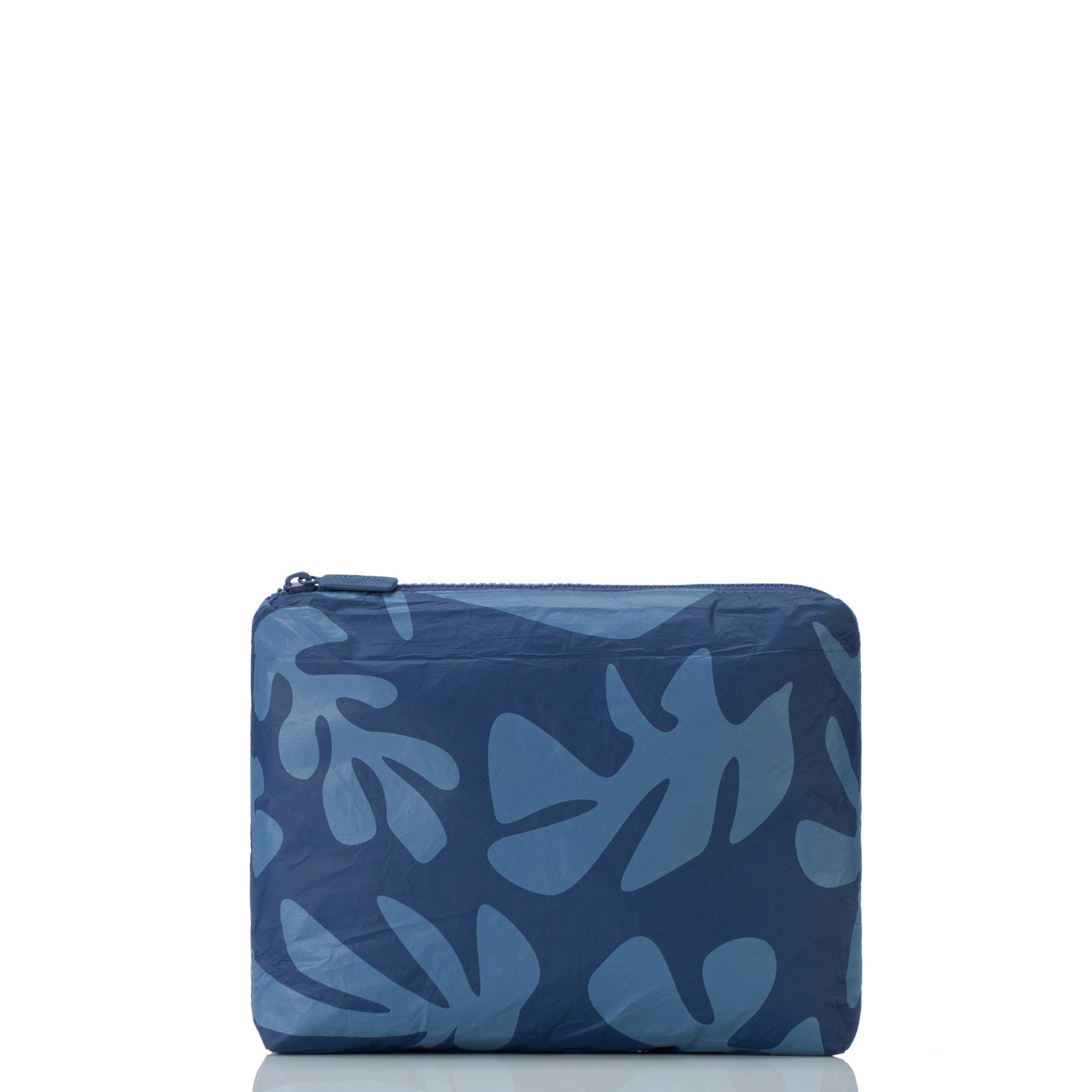 Small Pouch Reef Deep Blue on Navy