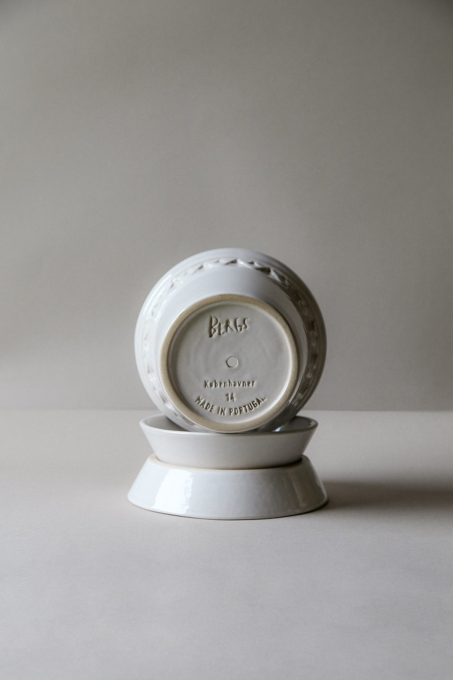 Københavner Pot with Saucer - Glazed Mineral White