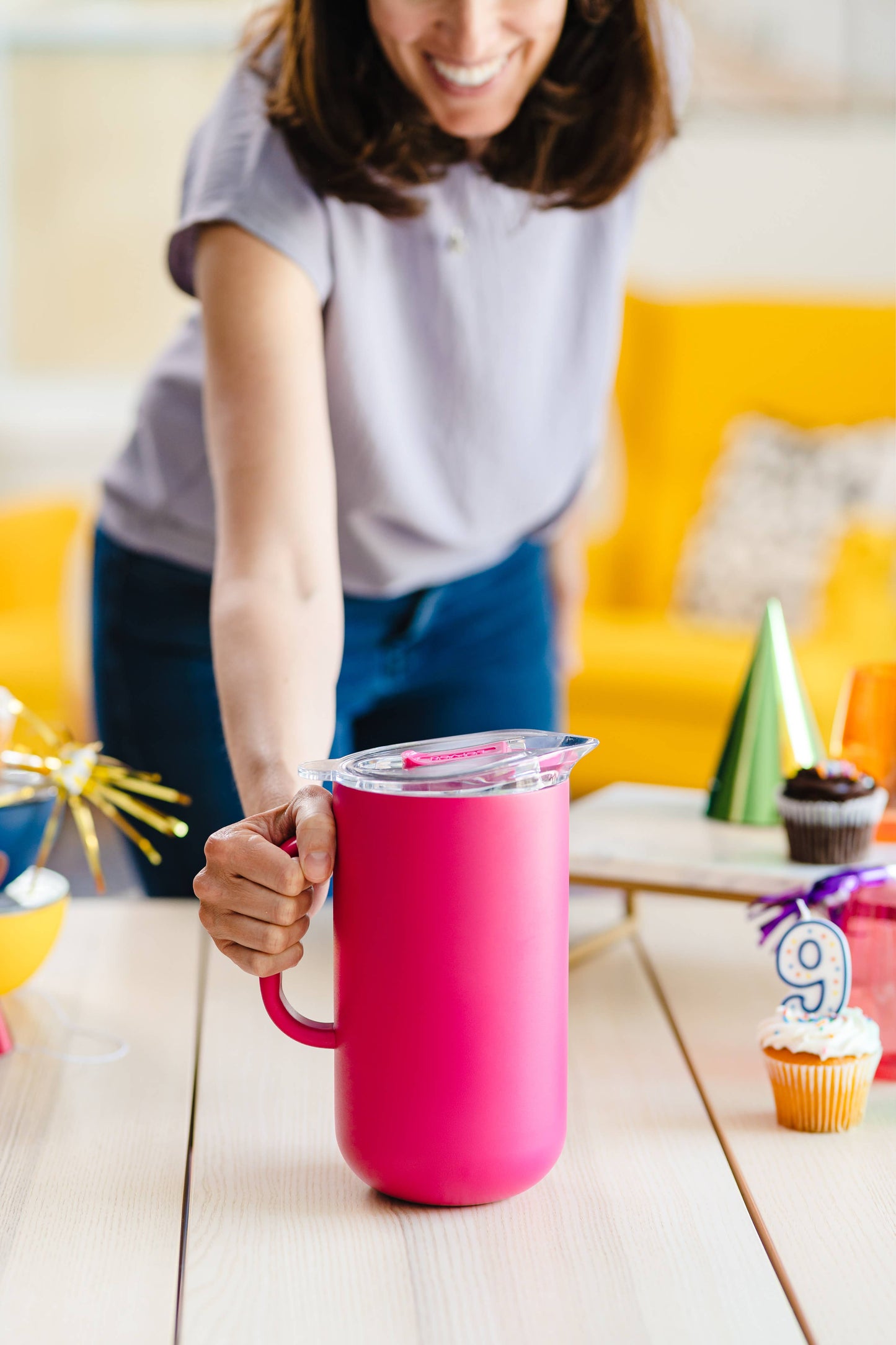 Vacuum-Insulated Pitcher in Watermelon - 2L