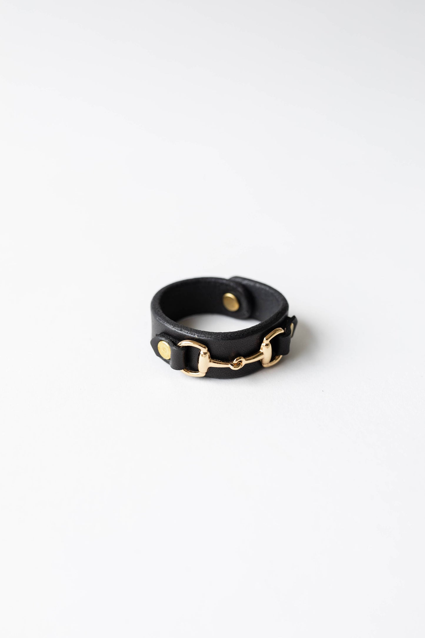 The Horse Bit Napkin Ring: Tobacco