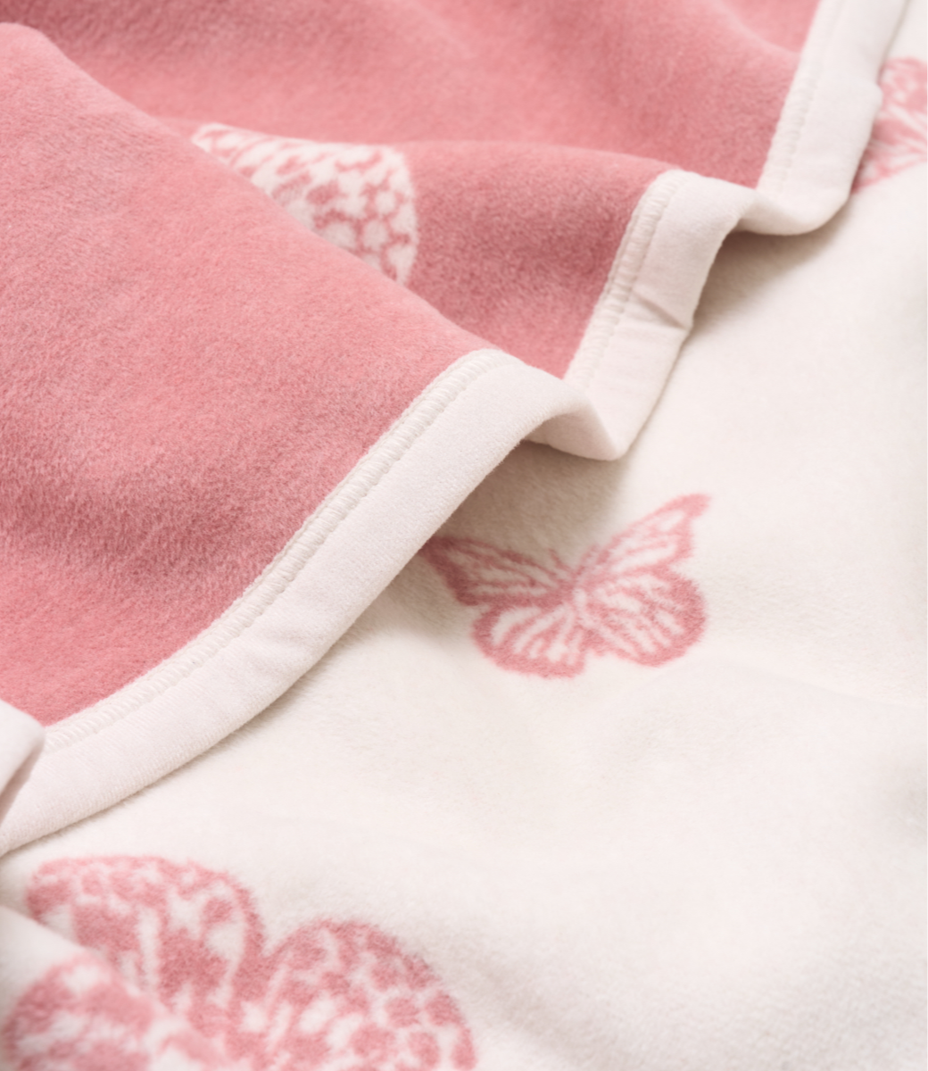 Butterfly Kisses Midi Blanket: Midi