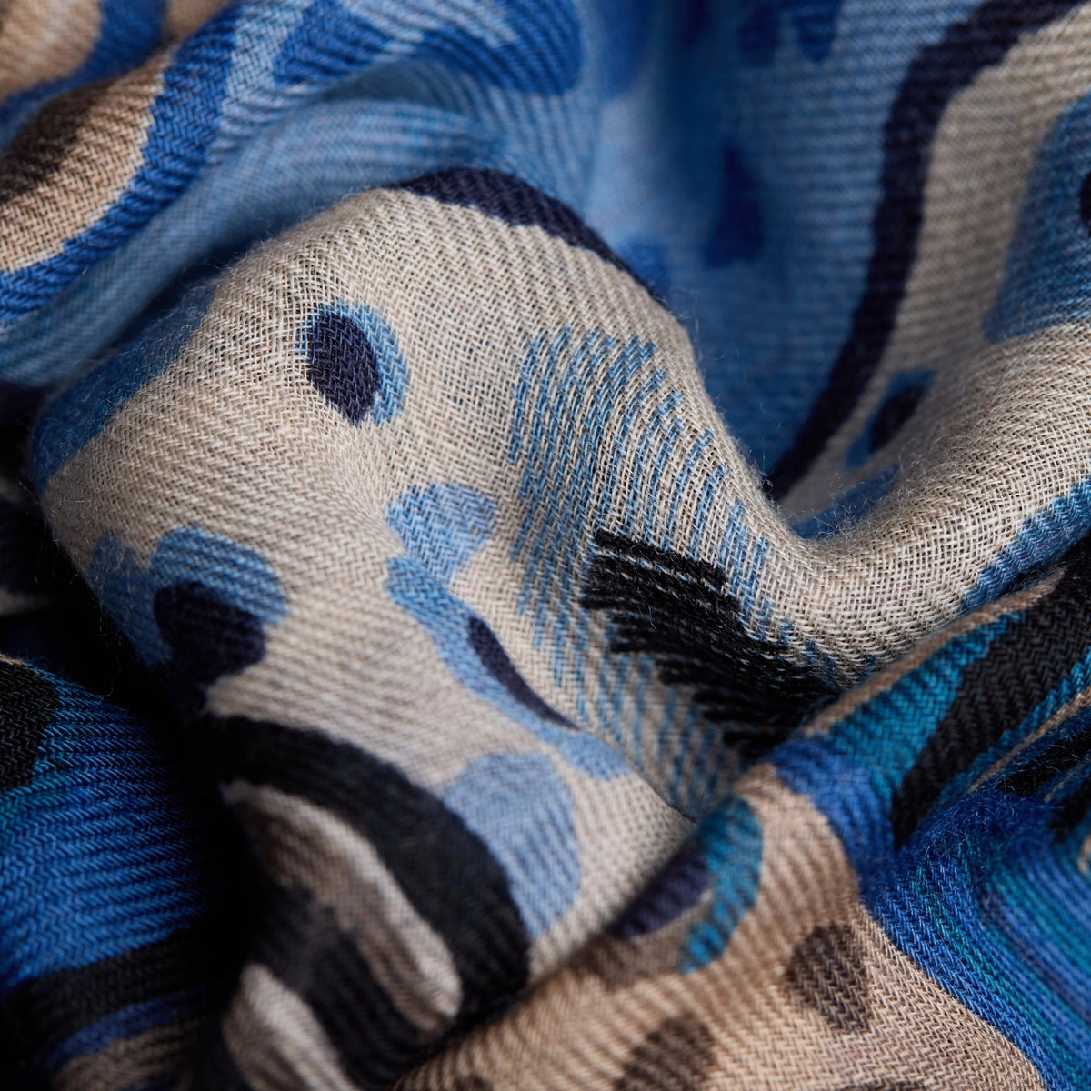Square Scarf 130 - Western