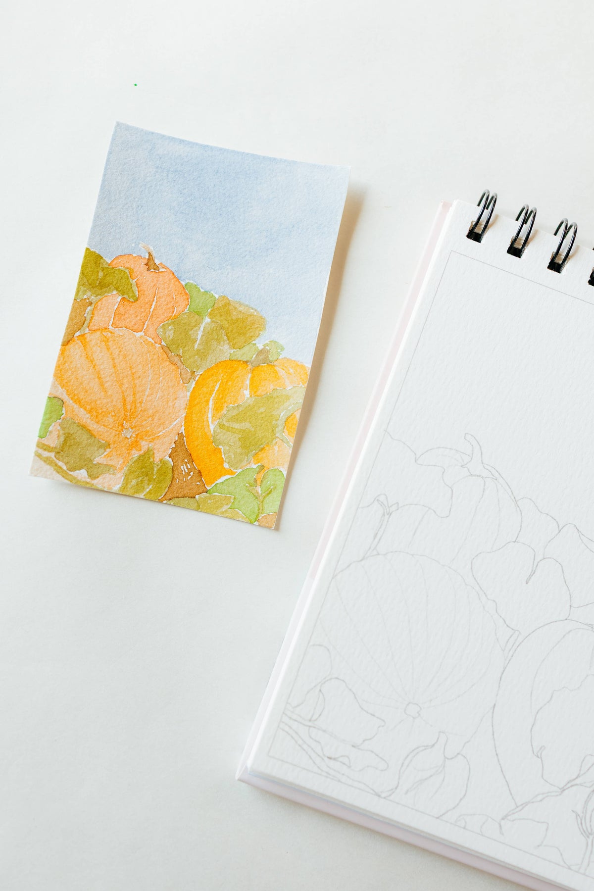 Mini Watercoloring Book -  A little bit of autumn