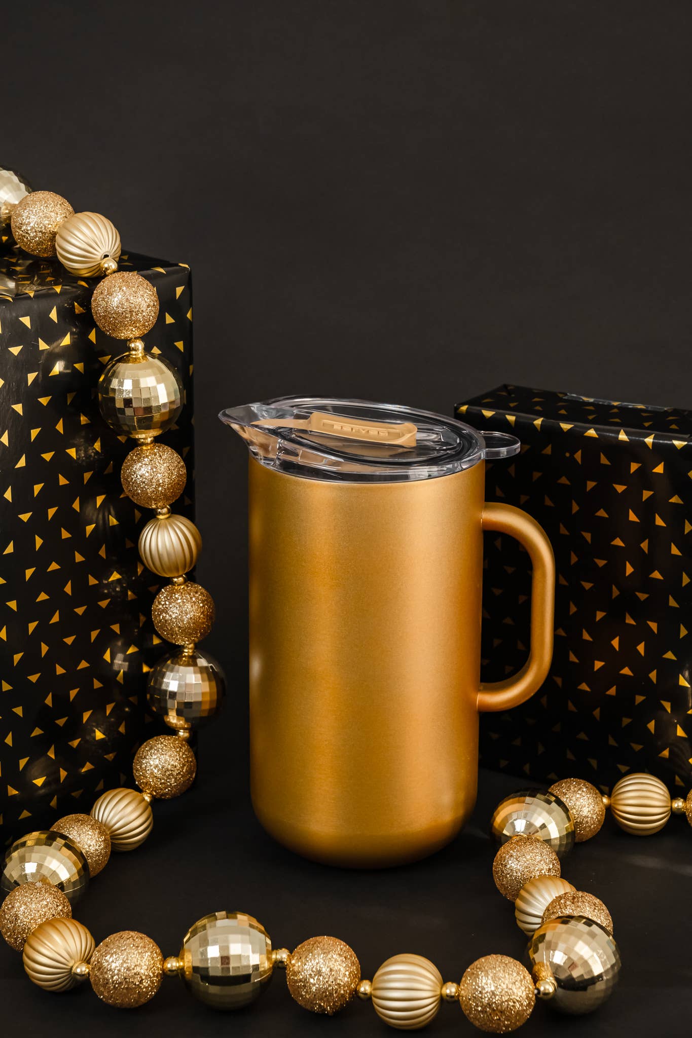Vacuum-Insulated Pitcher in Golden - 2L