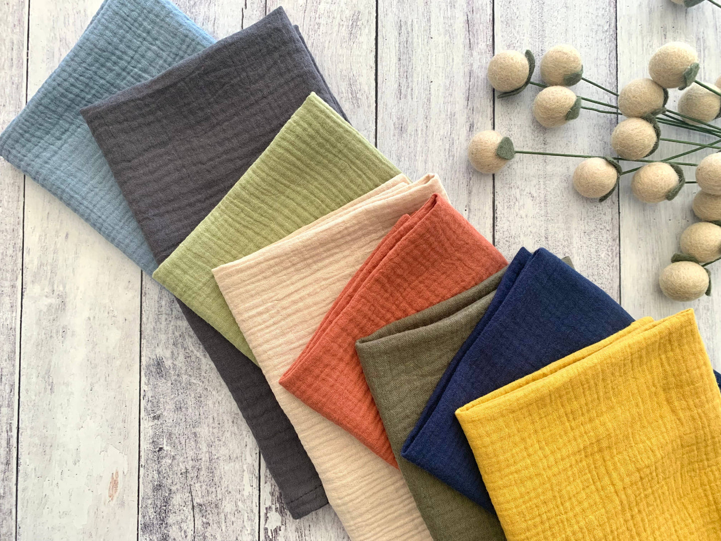 22" Crinkle Cloth Napkins, Set of 4: Burnt Orange
