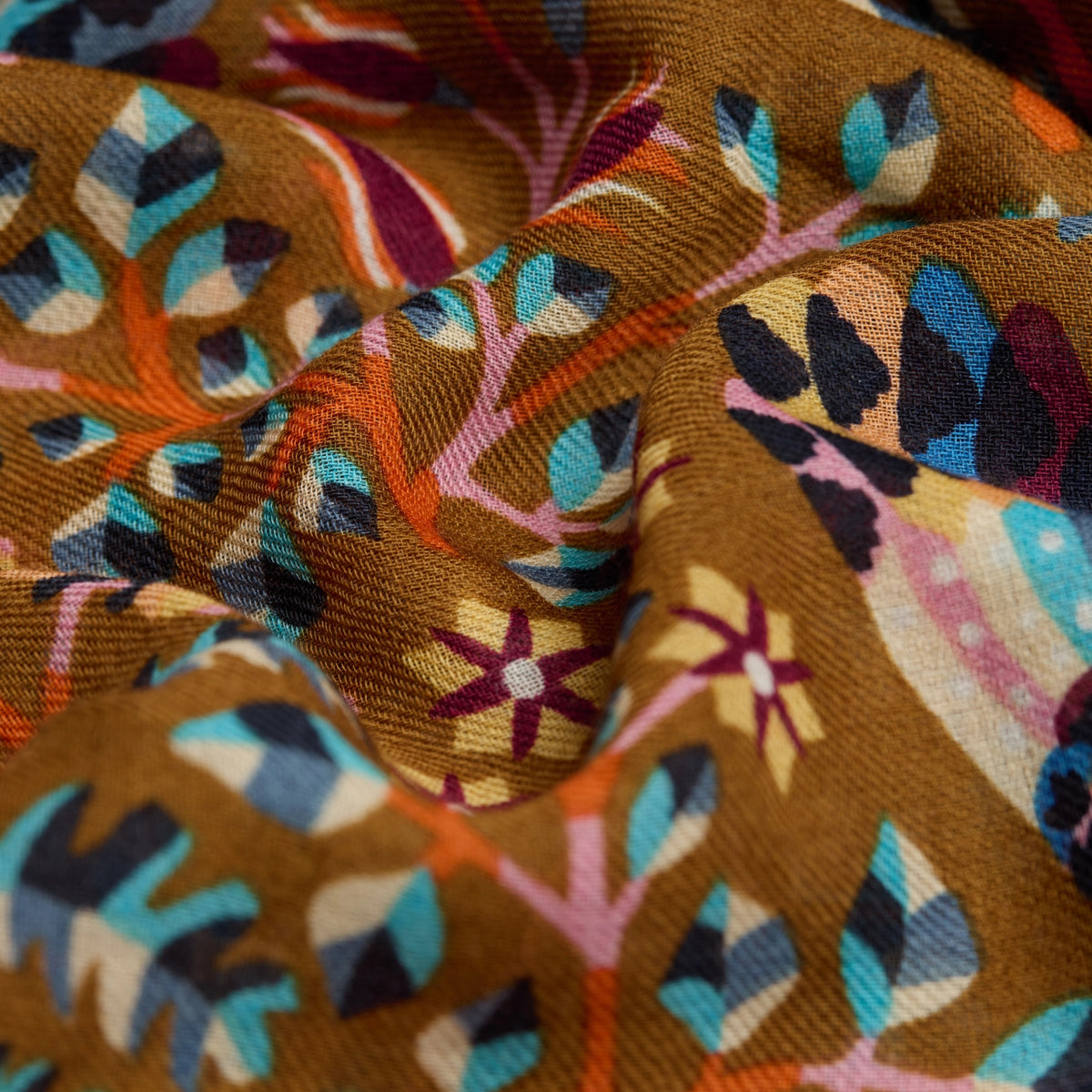 Scarf 100 - Rene Perrot - Brown