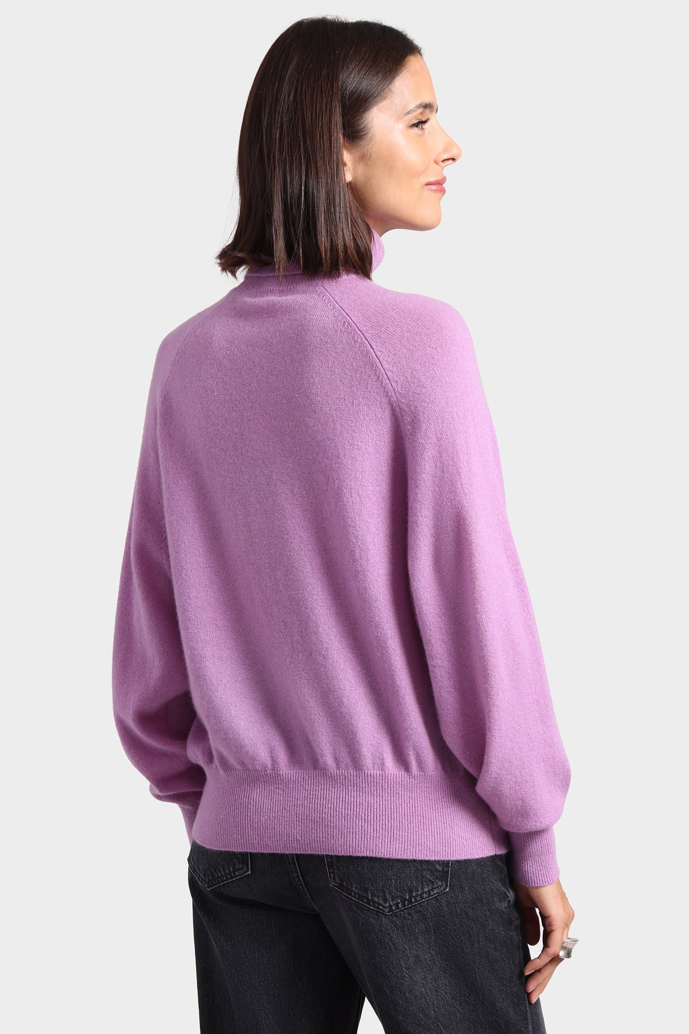 Oversized Cashmere Turtleneck with Front Pocket - Purple Heart