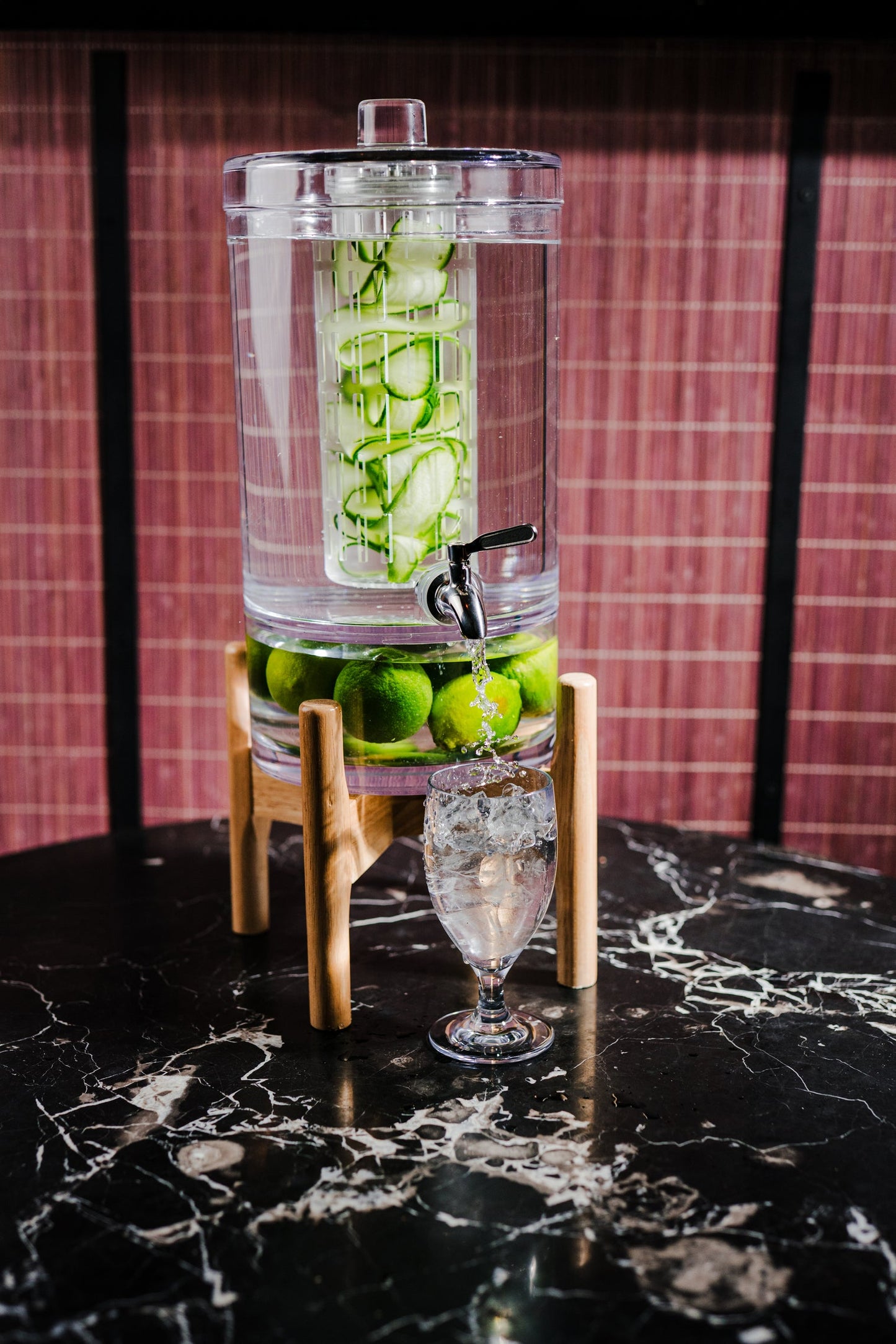 Aloha Beverage Dispenser with Stand - 1.5 Gallons