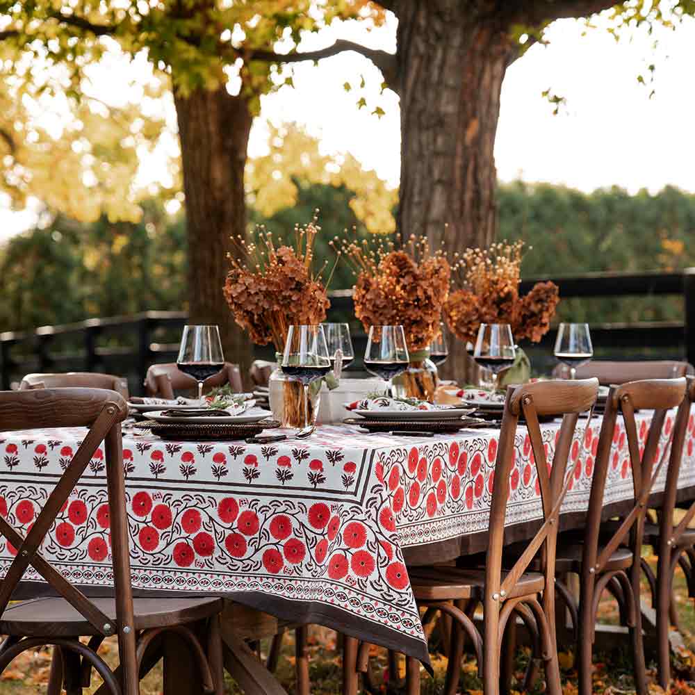 55"x55" Gaya Brown & Persimmon Tablecloth