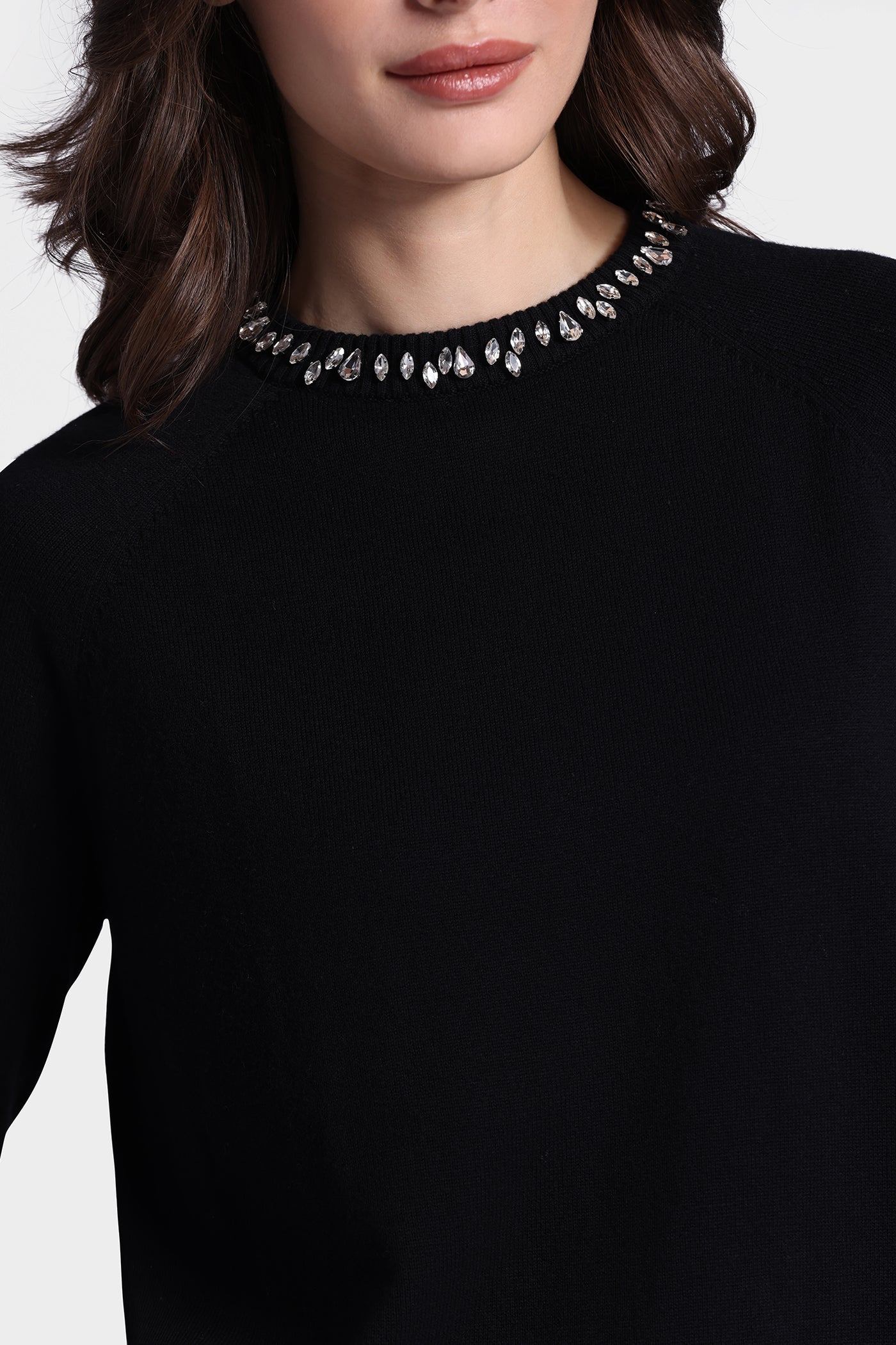 Cotton Cashmere Raglan Crew Jewel Neck Sweater - Black