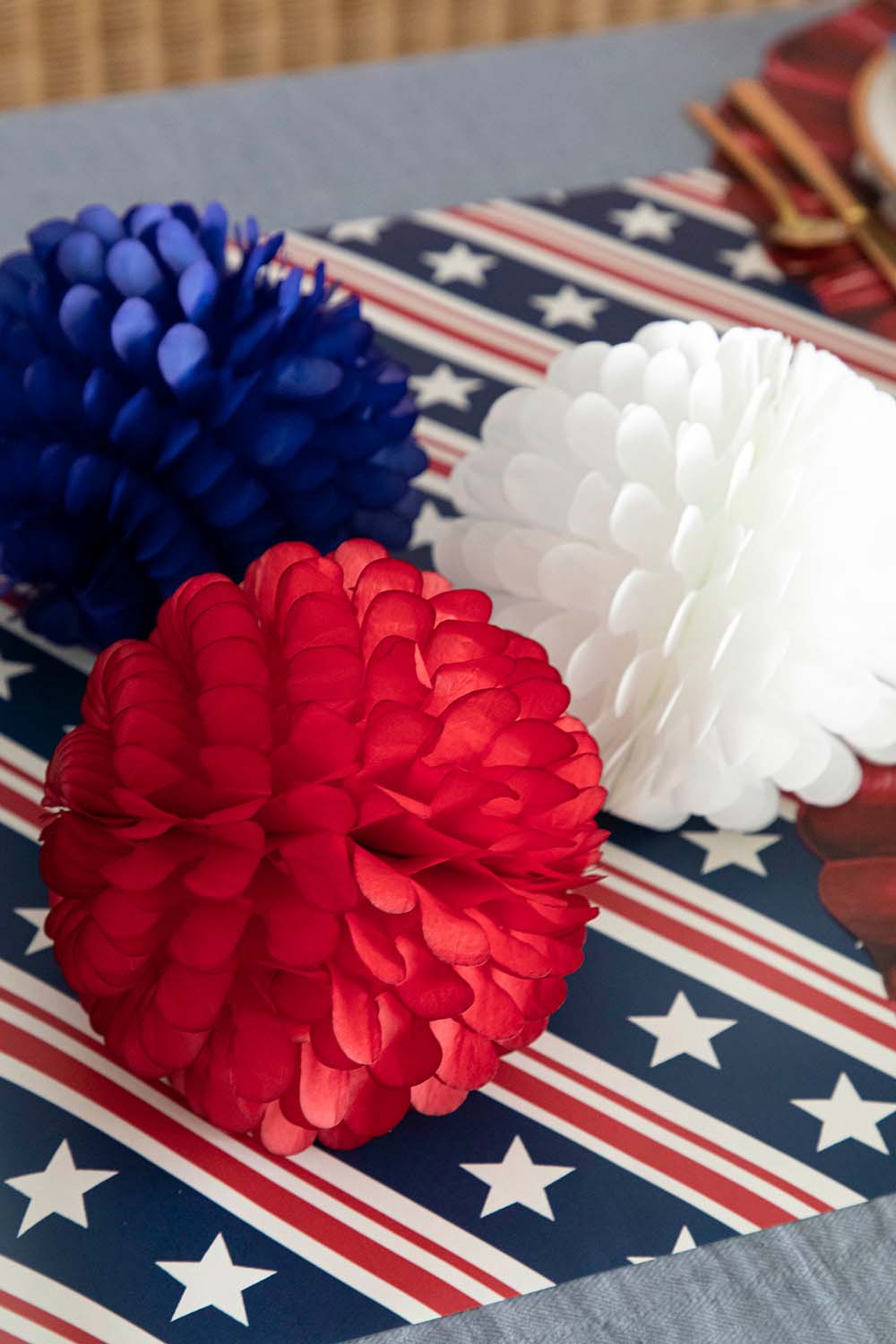Honeycomb Patriotic Ruffled Balls, Set of 3