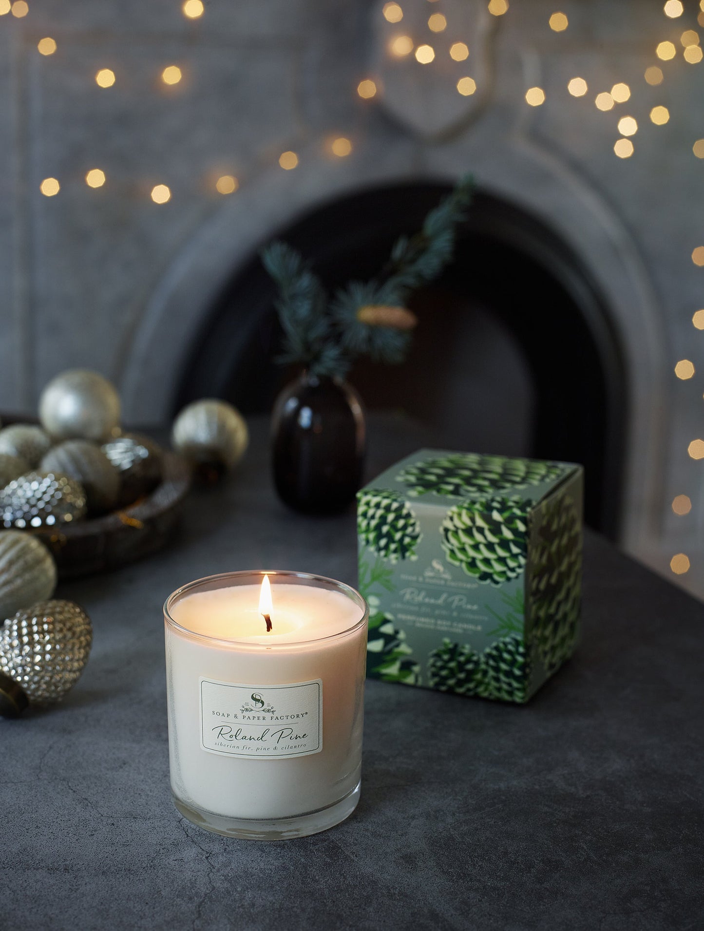 9.5oz Roland Pine Single-Wick Glass Soy Candle