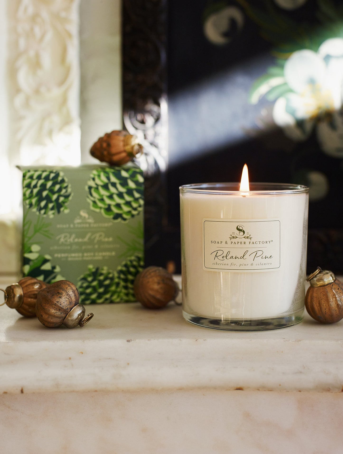 9.5oz Roland Pine Single-Wick Glass Soy Candle