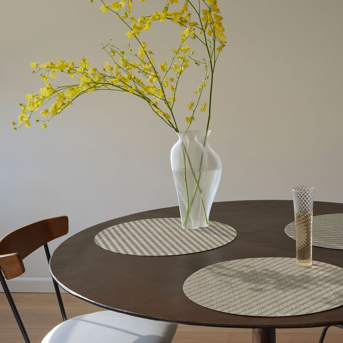 Chilewich - Foxtail Placemat -  Ecru - 15" Round