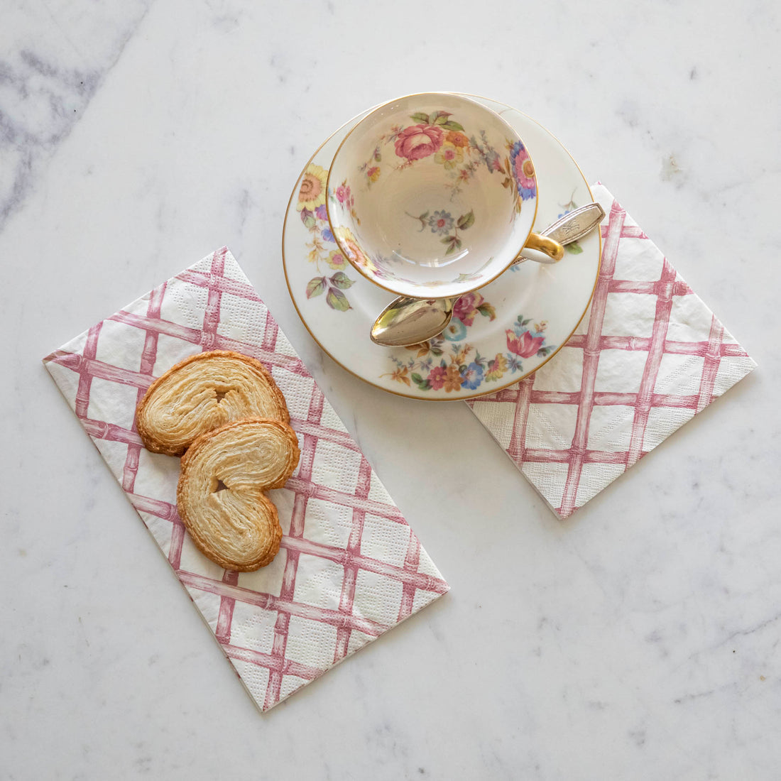 Guest Napkins - Pink Lattice