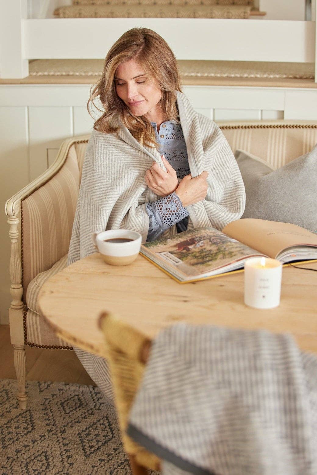 Harborview Herringbone Light Grey Blanket: Midi