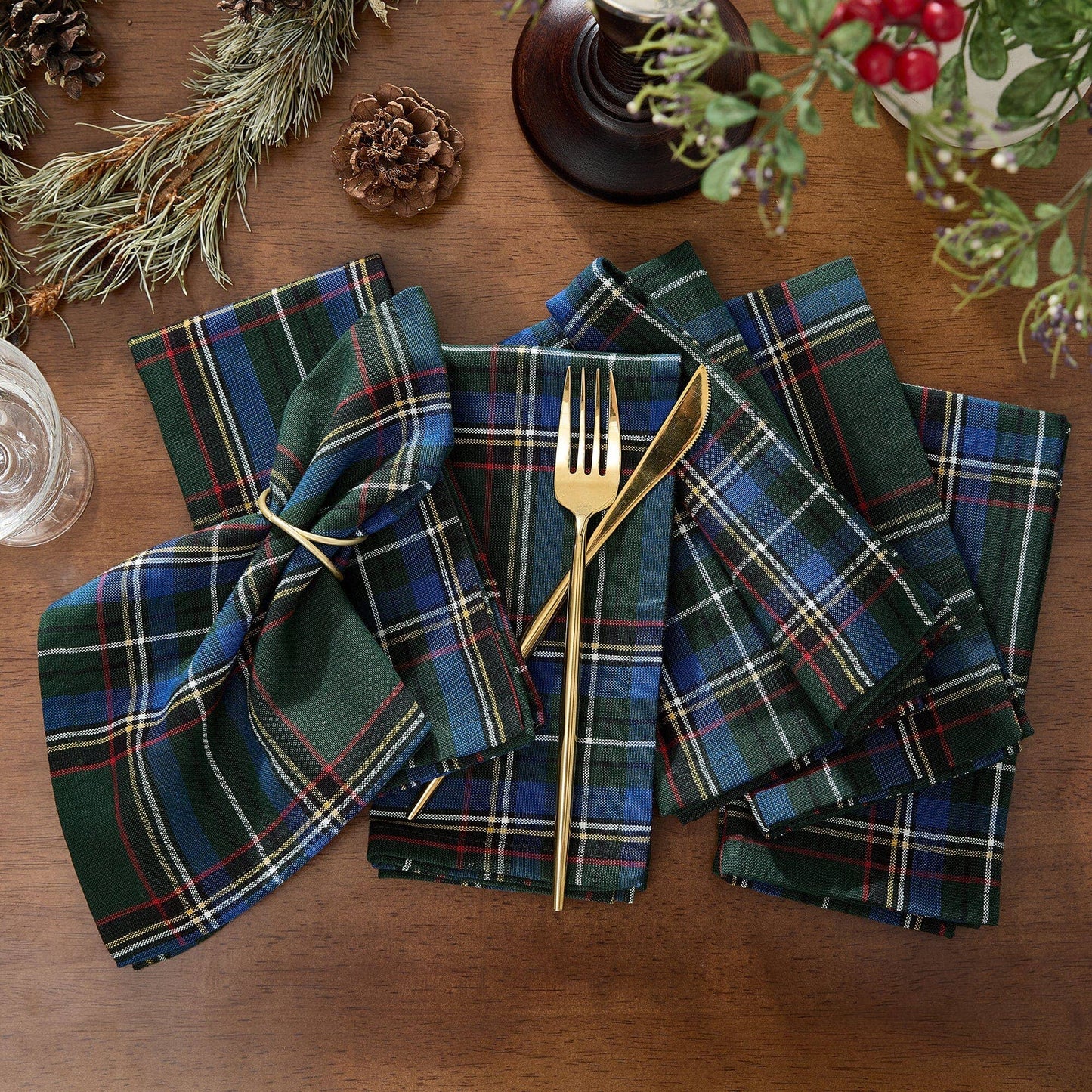Set of 8 Stowe Tartan Holiday Plaid Cotton Napkins - Green