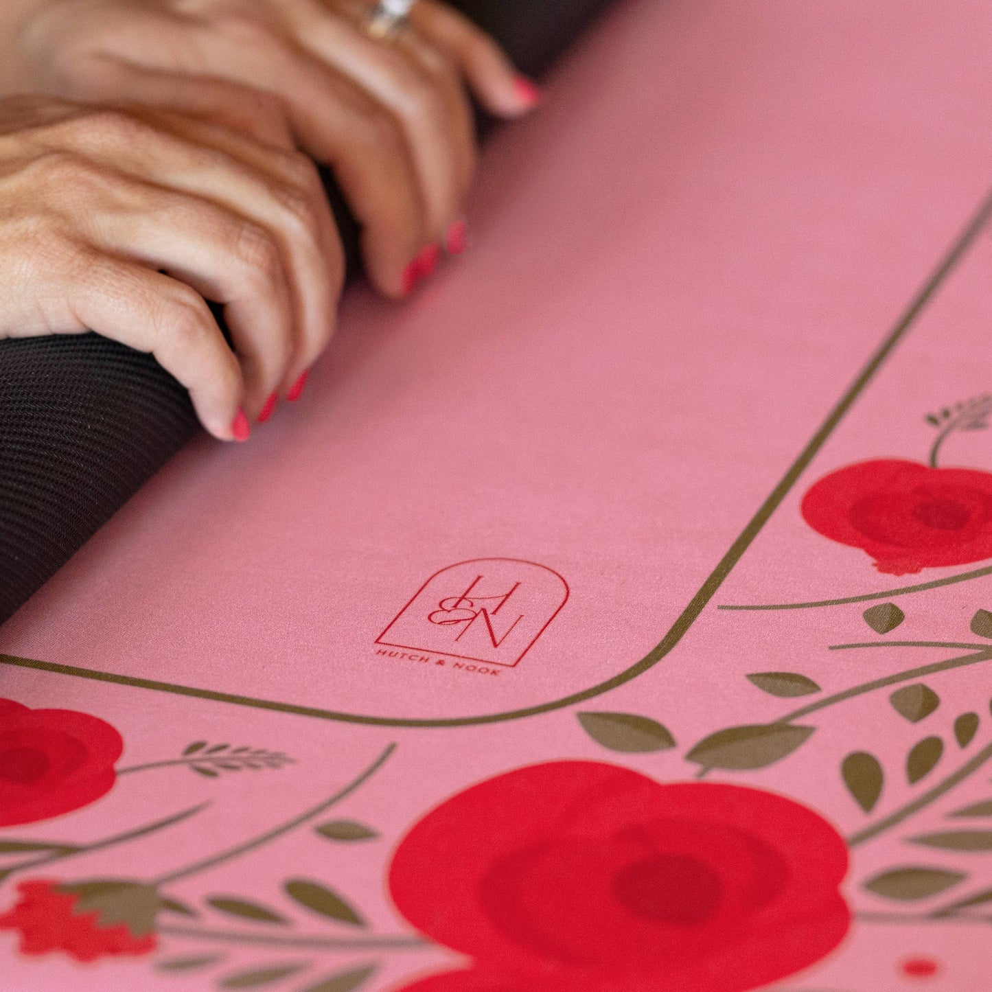 Mahjong Table Mat - Pink Rose Mat