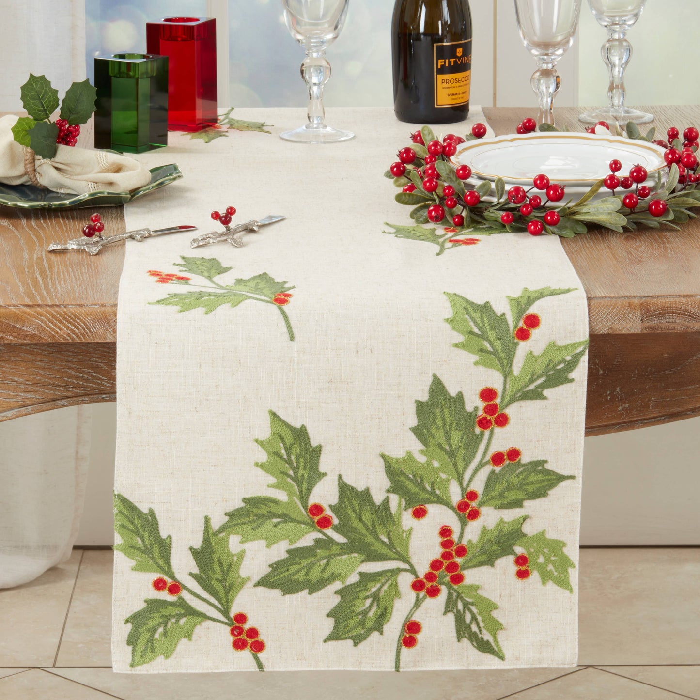 Evergreen Holly Leaves Table Runner - Natural