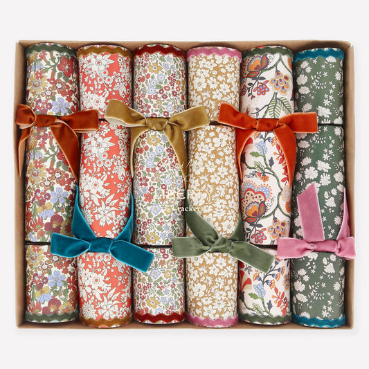 x Liberty Fall Crackers with Velvet Bows