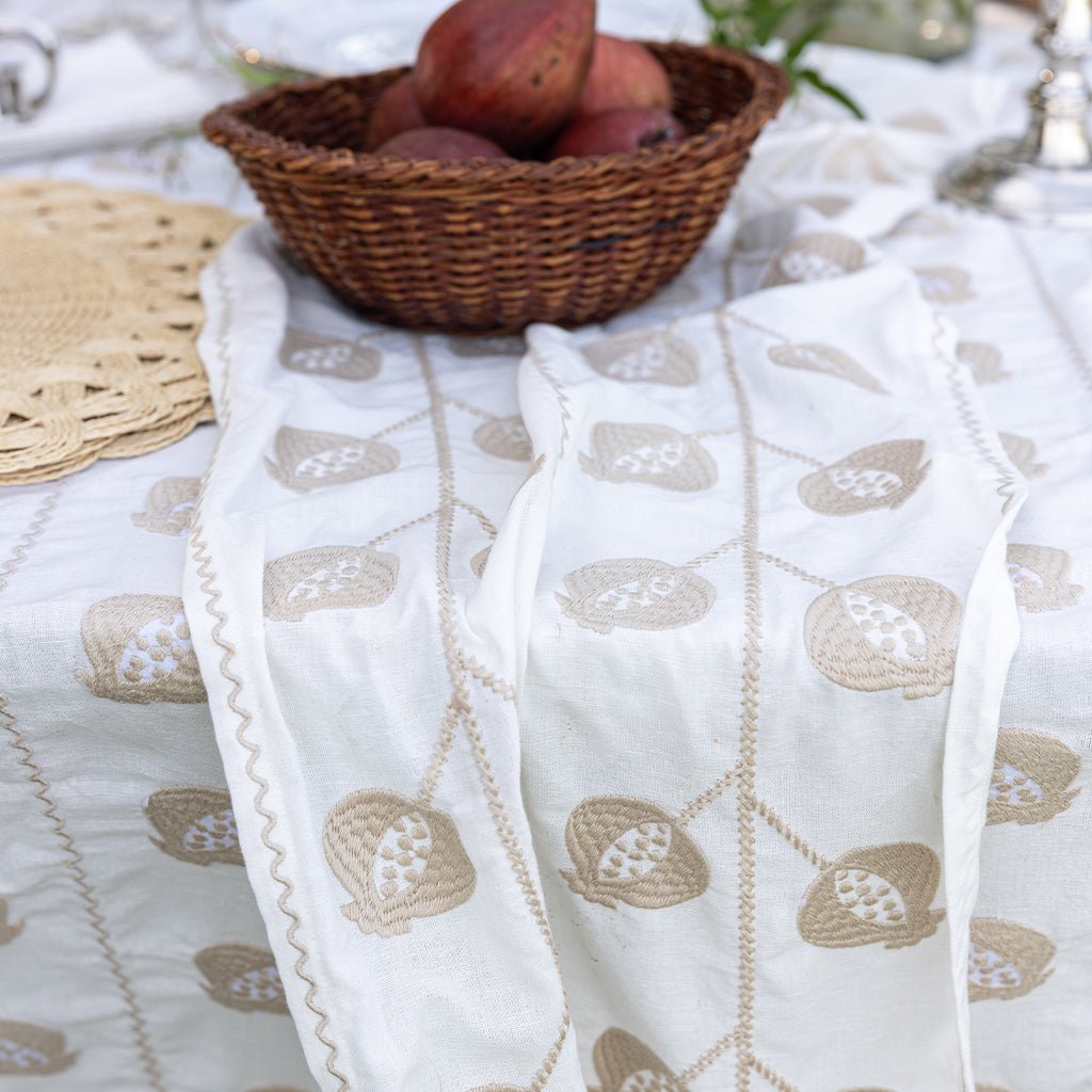 Table Runner - Crewel Natural