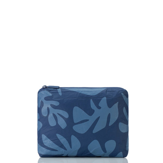 Small Pouch - Reef - Deep Blue on Navy