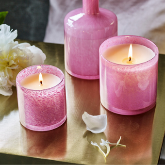 15.5oz Candle - Duchess Peony